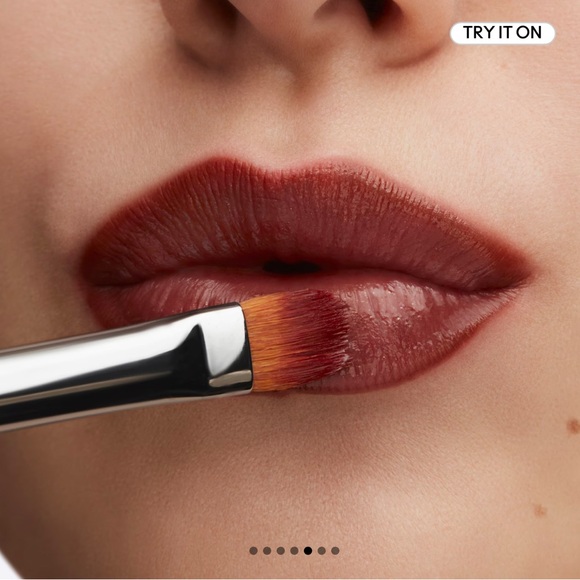 MAC Cosmetics Lustreglass Lipstick - I Deserve This - Picture 2 of 6